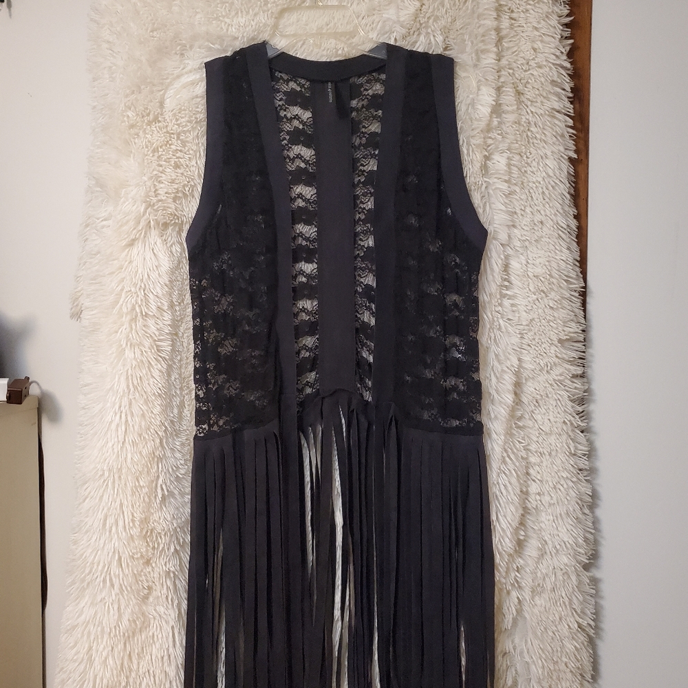 Women's Vocal Lace Fringe Western Boho Vest Black size small